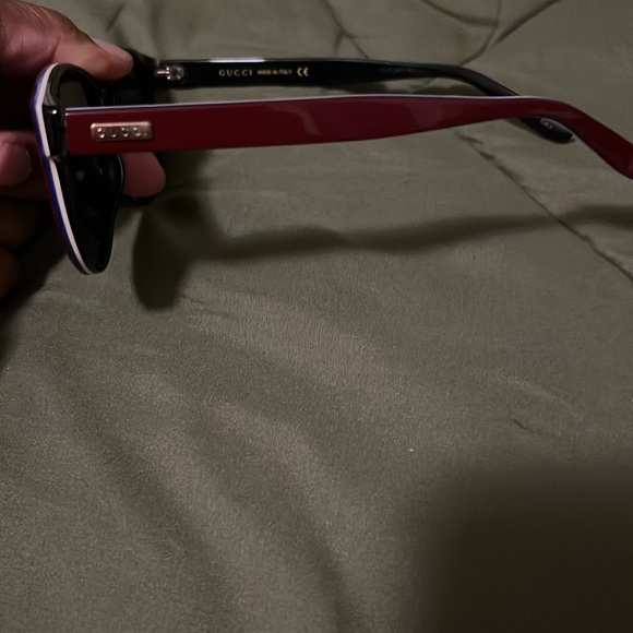 Authentic Gucci Sunglasses One Size. Comes with Original Gucci Sunglasses Case. - Picture 2 of 7